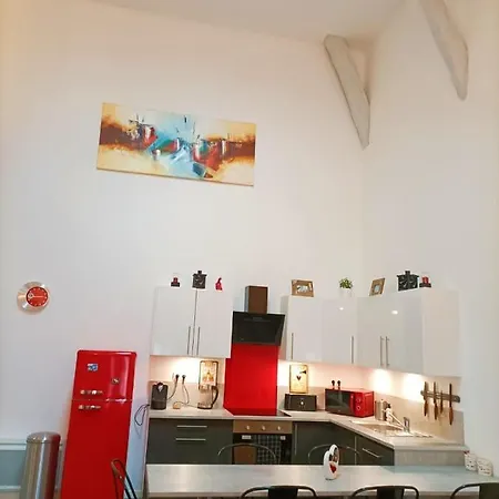 Superbe appartement type loft en duplex rue Buat Châlons-en-Champagne Extérieur photo